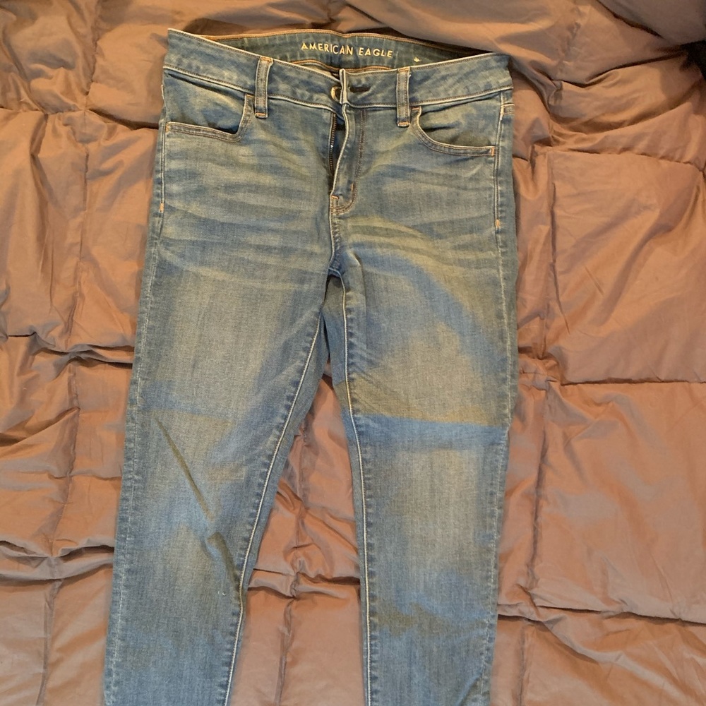 Women’s American Eagle jeans size 8 jeggings